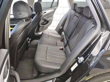 BMW 520 - 12