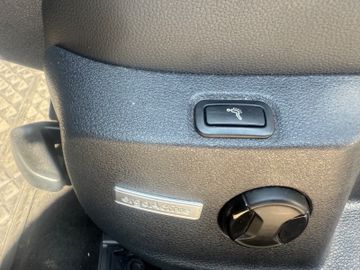 Volkswagen Golf - 11
