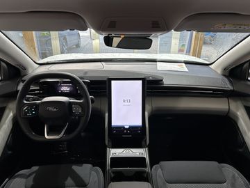 Ford Explorer Select RWD