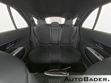 Mercedes E 220 - 8