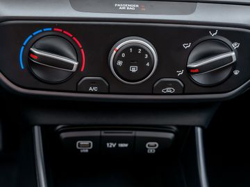Hyundai i20 1.0 Select Spurhalteassistent Kamera Navi