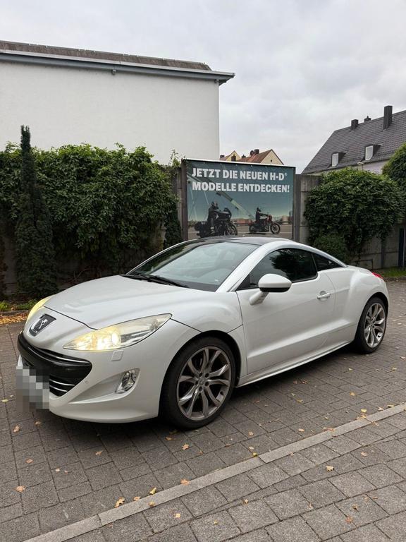 Peugeot RCZ