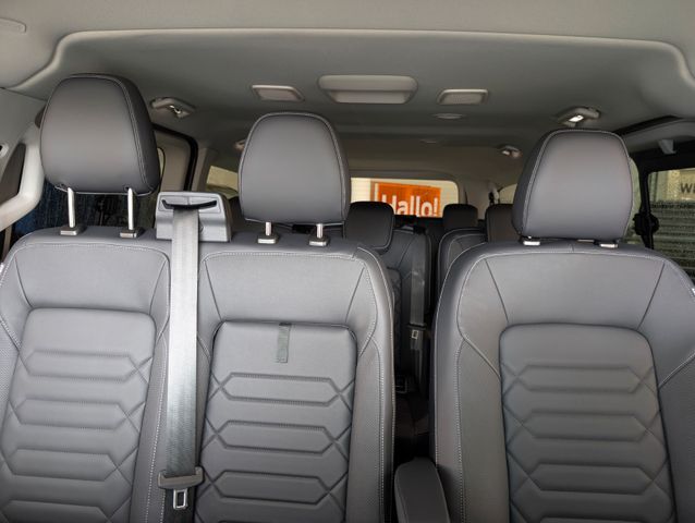 Ford Tourneo Custom L2 Tourneo Titanium 9-Sitzer