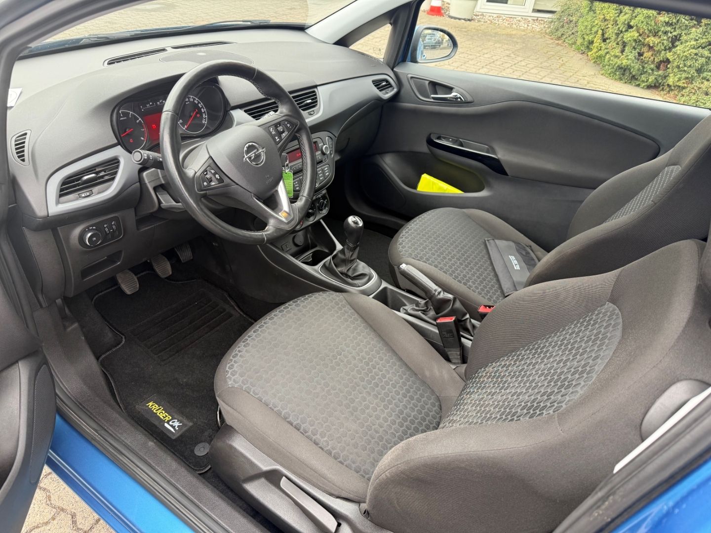 Fahrzeugabbildung Opel Corsa E Edition SHZ+LHZ+PDC