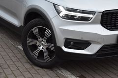 Fahrzeugabbildung Volvo XC40 R-Design D4 AWD *STHZ*AHK*360*DAB*LED*