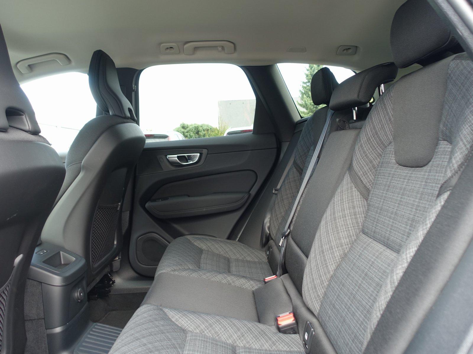 Volvo XC60 Core Facelift! T6 AWD Plug-in Hybrid/Kamera