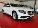 Mercedes-Benz E 200d T-Modell *1.Hd.+SHgpfl.+LED+Navi+Kamera - Mercedes-Benz E 200 mit Diesel-Antrieb: Kombi, Automatik