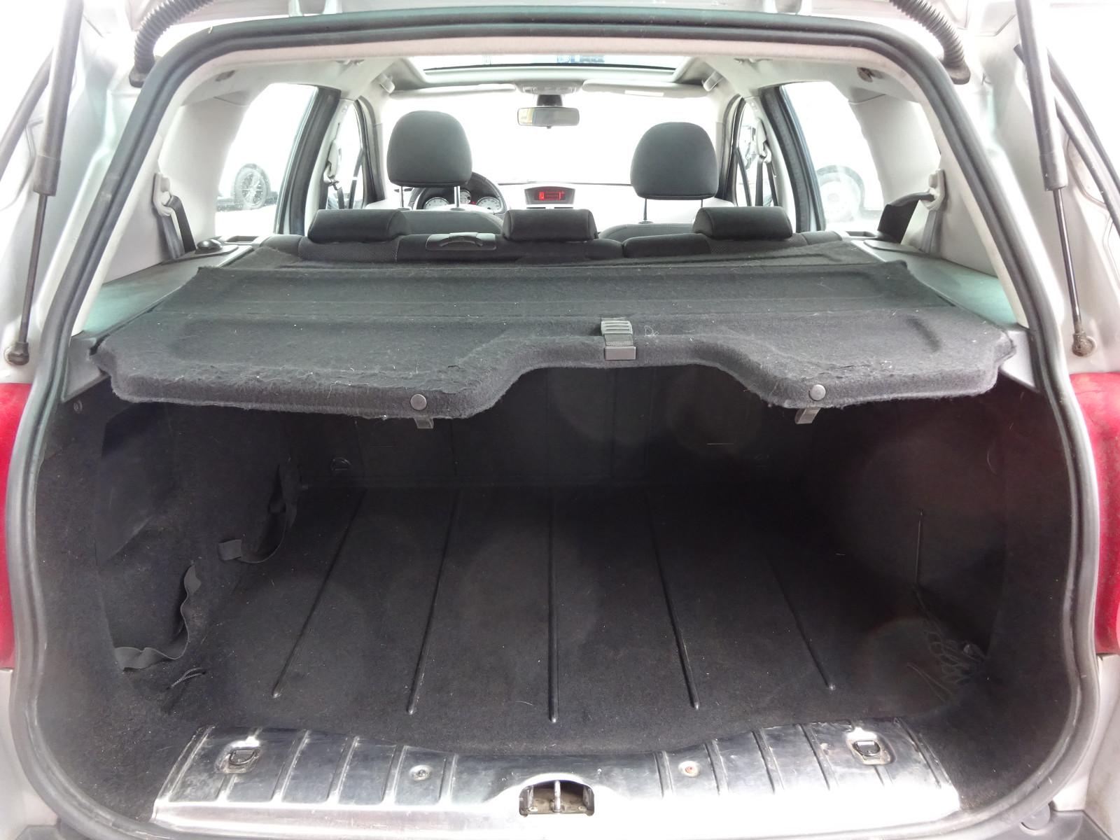 Peugeot 207 2008 — photo 10