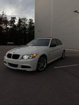 BMW E90 318i Facelift M Paket Neu Tüv - BMW 3er Reihe aus 2010: Facelift