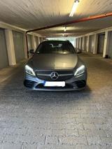 Mercedes-Benz Mercedes Benz C Klasse 300 T-Modell 9G AMG... - Mercedes-Benz E 300 in Frankfurt (Main)