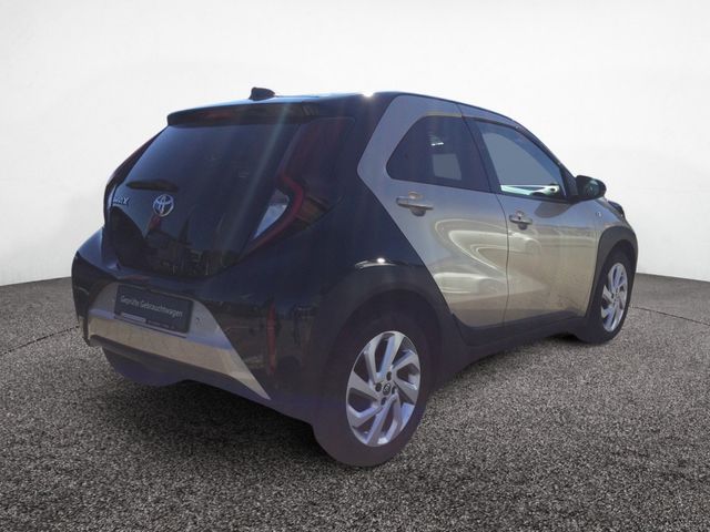 Aygo X 1.0 Pulse PDC SHZ KAMERA NAVI ACC LED