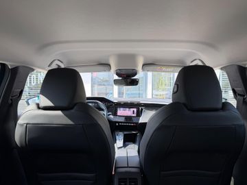 Peugeot 408 - 11