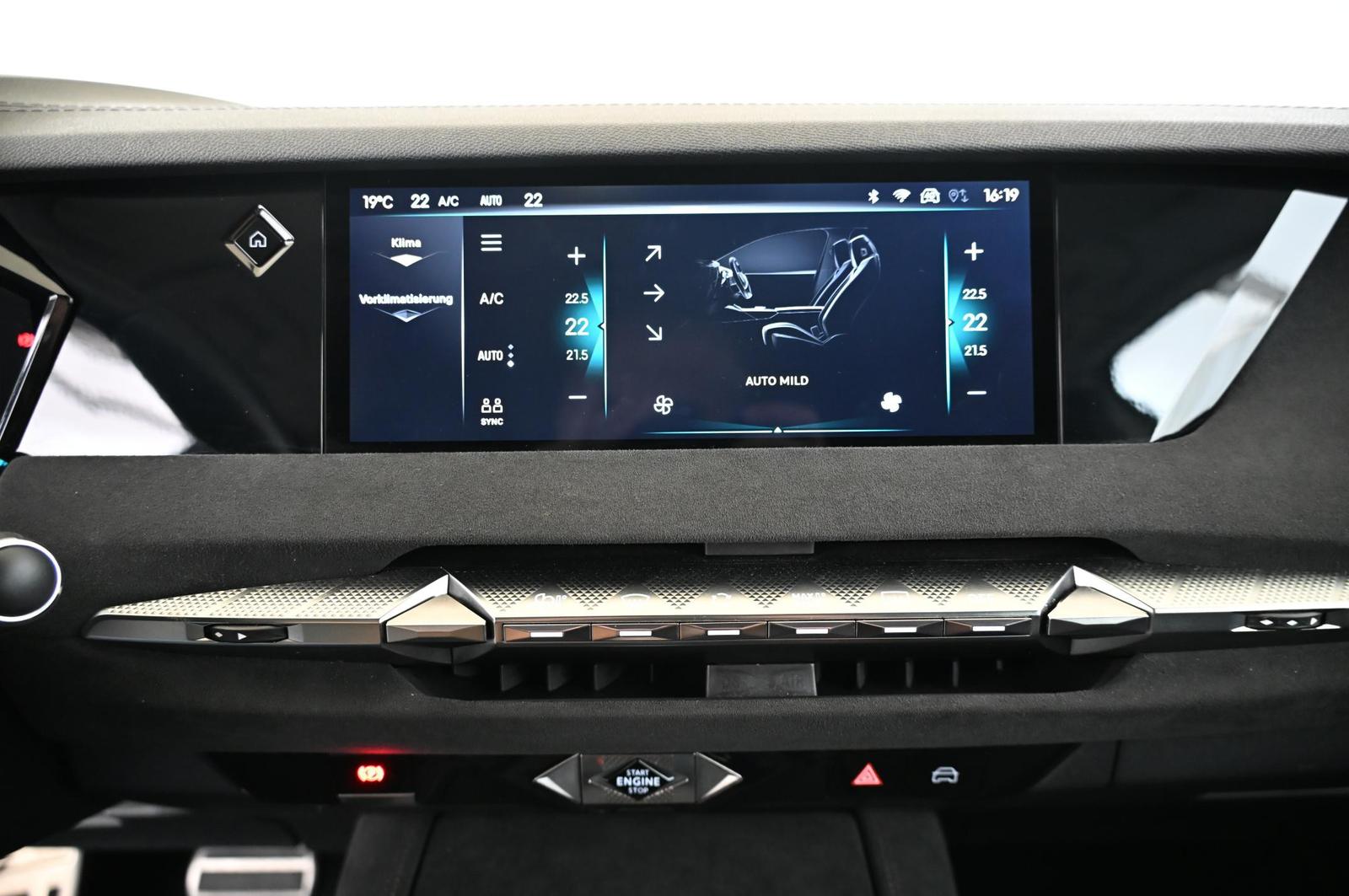 DS Automobiles DS4 1.6 E-Tense 225 Performance UVP 50.000 EUR