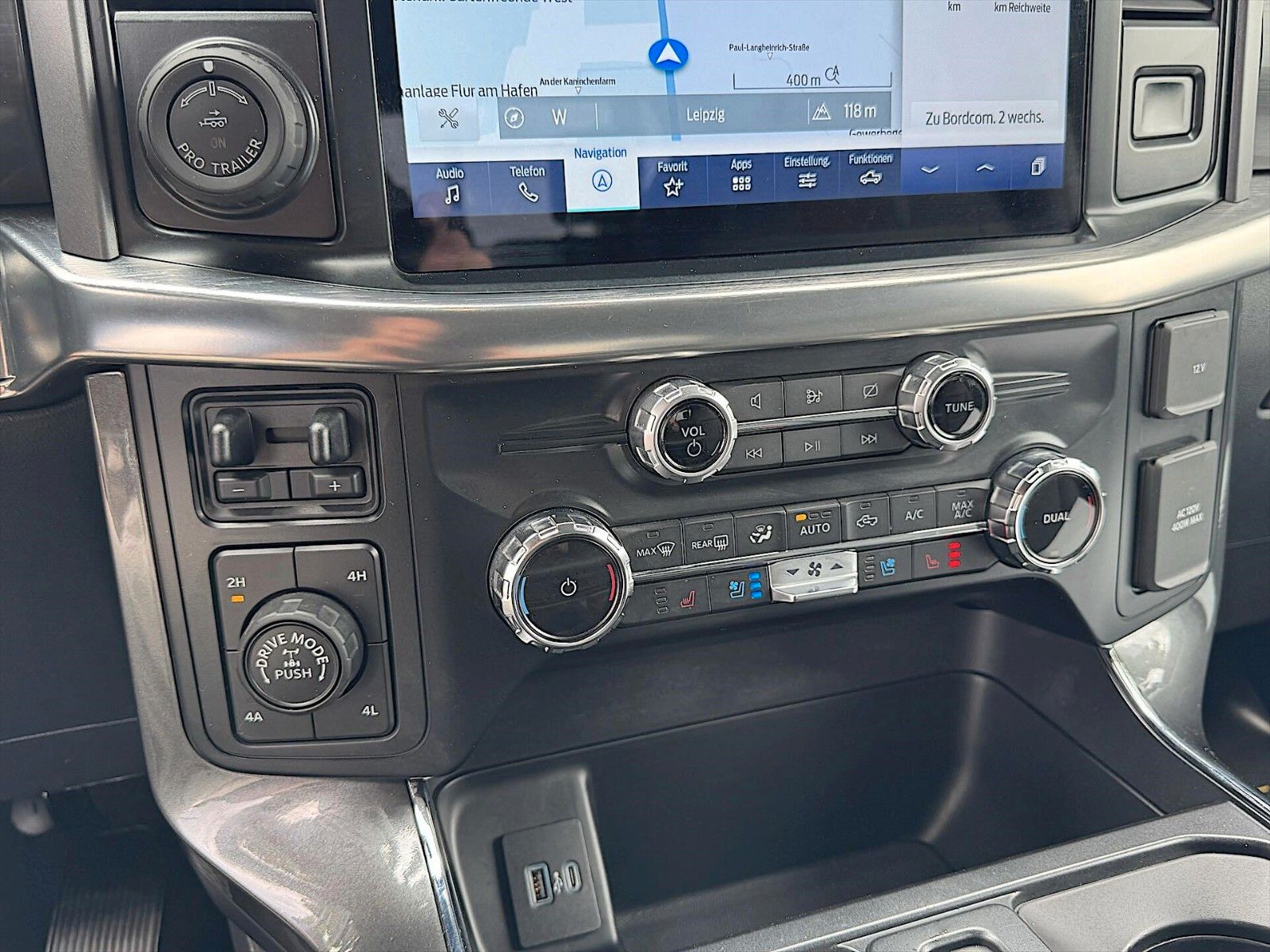 Fahrzeugabbildung Ford F150 3.5 V6 LARIAT RAPTOR SuperCrew 4x4*LED*B&O*