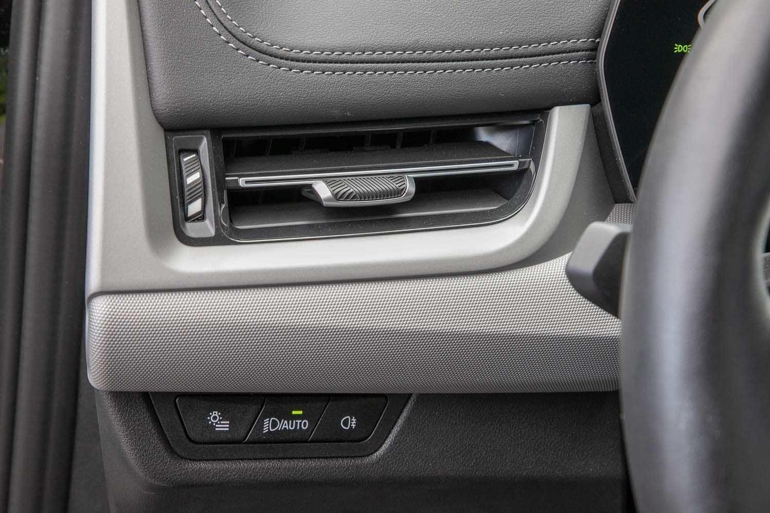 BMW 218 Active Tourer - Bild 11
