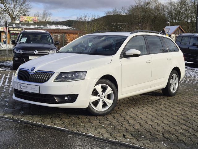 Skoda Octavia 1.4 TSI DSG Eleganc/ AHK / 1 Hand /Xenon