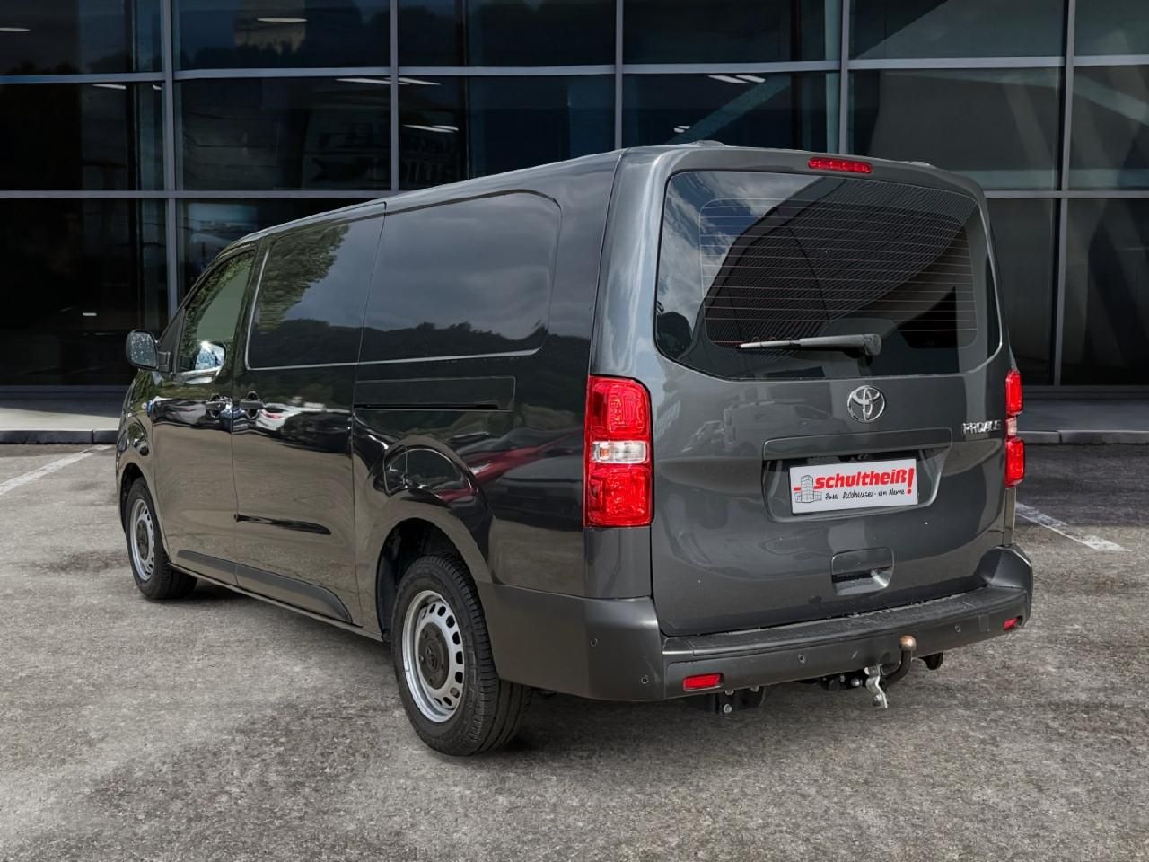 Fahrzeugabbildung Toyota Proace L2 Kasten Comfort