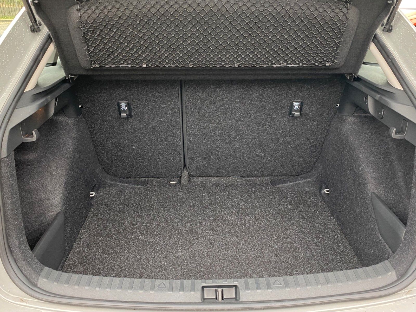 Fahrzeugabbildung SKODA Scala Selection 1,5 TSI *Sitzhz. *Smart-Link