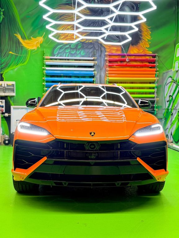 Image of Lamborghini Urus