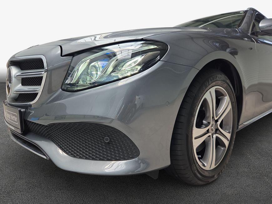 Mercedes-Benz E 220 d 4Matic T Avantgarde Multibeam Fahrassist