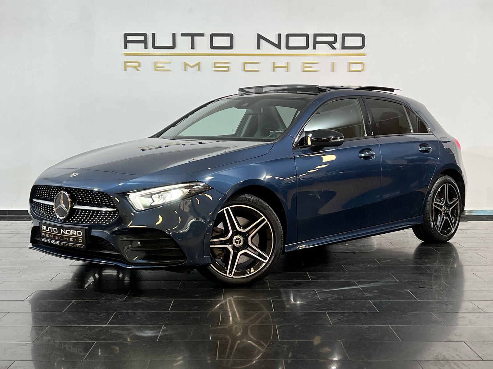 MERCEDES-BENZ A 250 e AMG*Pano*Night*1.Hd*LED*Kamera*Hybrid*
