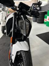 KTM Duke 125 - KTM MOFA
