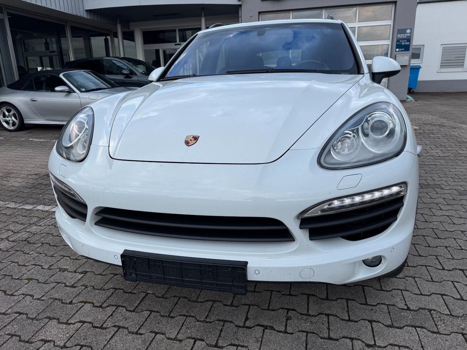 Porsche Cayenne Diesel *Luftfederung*/Panorama/AHK/LMR21