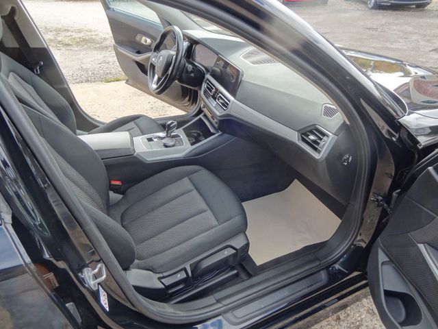 Fahrzeugabbildung BMW 320d Advantage/1.Hd/Navi/AHK/Virtual/190PS/