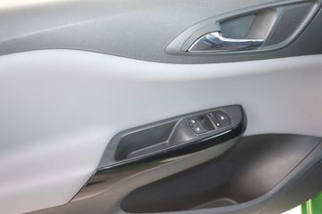 Fotografie des Opel Corsa 1.0 Turbo Start/Stop Innovation