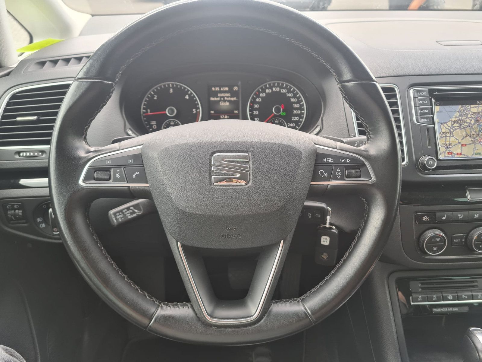 Fahrzeugabbildung SEAT Alhambra Style / NAVI / KAMERA / MWST