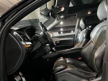 Volvo XC90 - 9