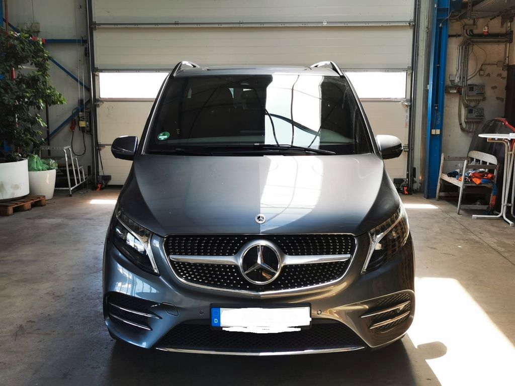 Image of Mercedes-Benz V 300