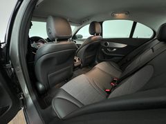 MERCEDES-BENZ C 200 CGI AVANTGARDE/ NUR 29.tKM / RENTNER/ MERCEDES-BENZ C 200 CGI AVANTGARDE/ NUR 29.tKM / RENTNER/
