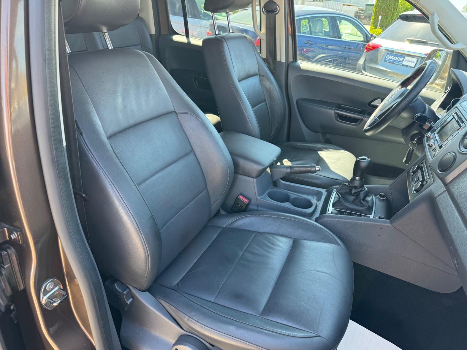 VOLKSWAGEN AMAROK 2.0 TDI 4MOTION 163ch - DOUBLE CAB - INTERIEUR CUIR - ATTELAGE - GPS - CLIMATISATION BI-ZONE