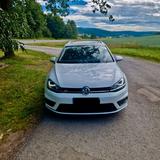 Volkswagen Golf 2.0 TDI DSG Variant R Line AHK Pano Kamera - Volkswagen Golf: R Line TDI