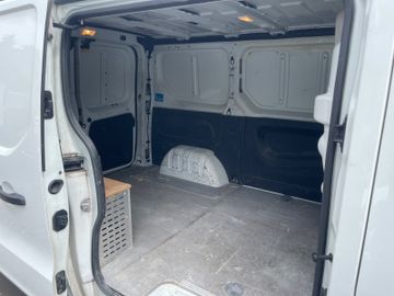 Renault Trafic - 10