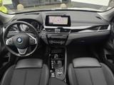 BMW X1 xDrive20d Sport Line LED Navi+ PA RFK HuD HiF - BMW X1: Sport Line