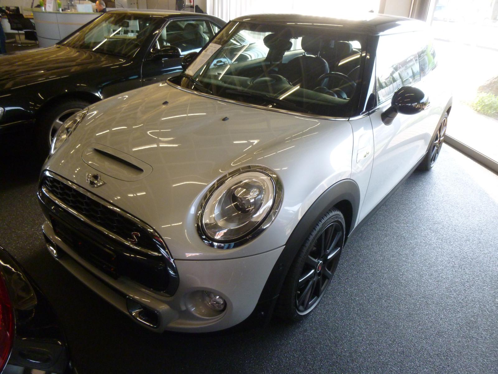 MINI COOPER S,Panodach,Klima,Leder,Navi,PTS