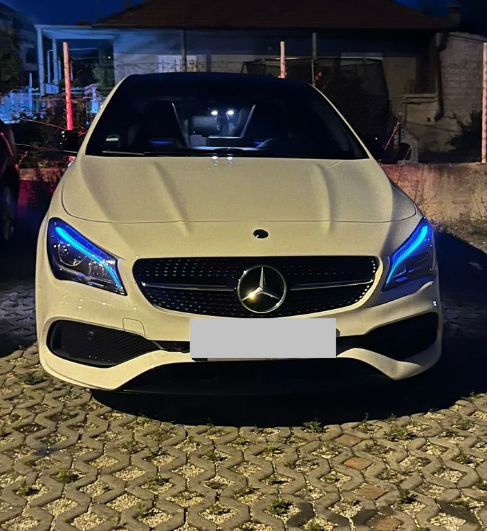 Image of Mercedes-Benz CLA 200