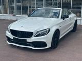 Mercedes-Benz C 63 AMG Cabrio*Keramik*Memory*Burmester*360 - Mercedes-Benz C 63 AMG mit Benzin-Antrieb: Cabrio
