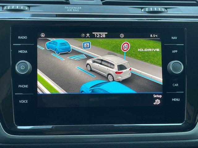 Touran 2.0 TDI DSG Comfortline CAM/LED/ACC/7Sitz