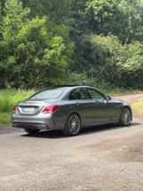 Mercedes-Benz C 63 AMG C 63 Standard - Mercedes-Benz C 63 AMG von privat