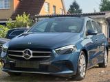 Mercedes-Benz B 180 B -Klasse B 180 Pano Kamera Memory - Mercedes-Benz: Blau, Klasse