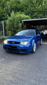Volkswagen Golf 3.2 R32 4motion R32