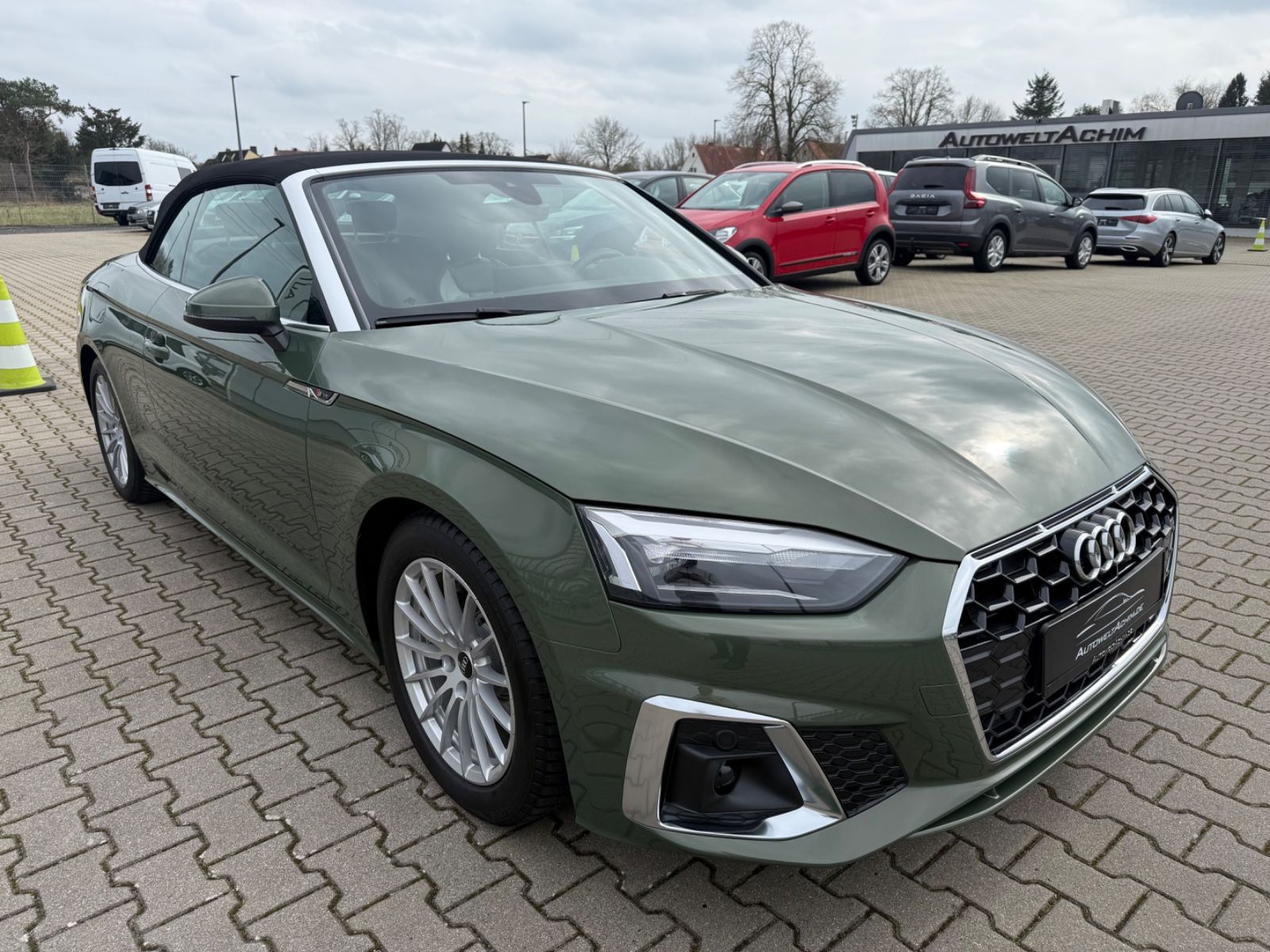 Audi A5 Cabriolet 35 TFSI S line foto 5