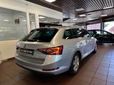 Skoda Superb Combi 2,0 TDI DSG "Style", 1. Hand - Skoda Superb Gebrauchtwagen in Dortmund
