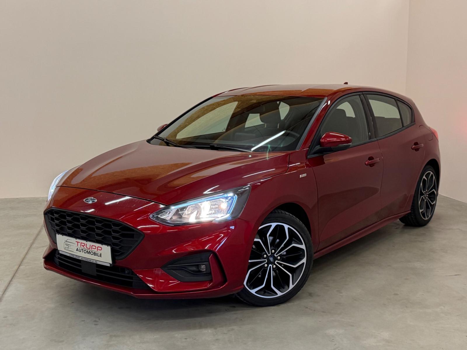 Ford Focus ST-Line 1.5TSI/SHZ+LENKRAD/NAVI/PDC/LED
