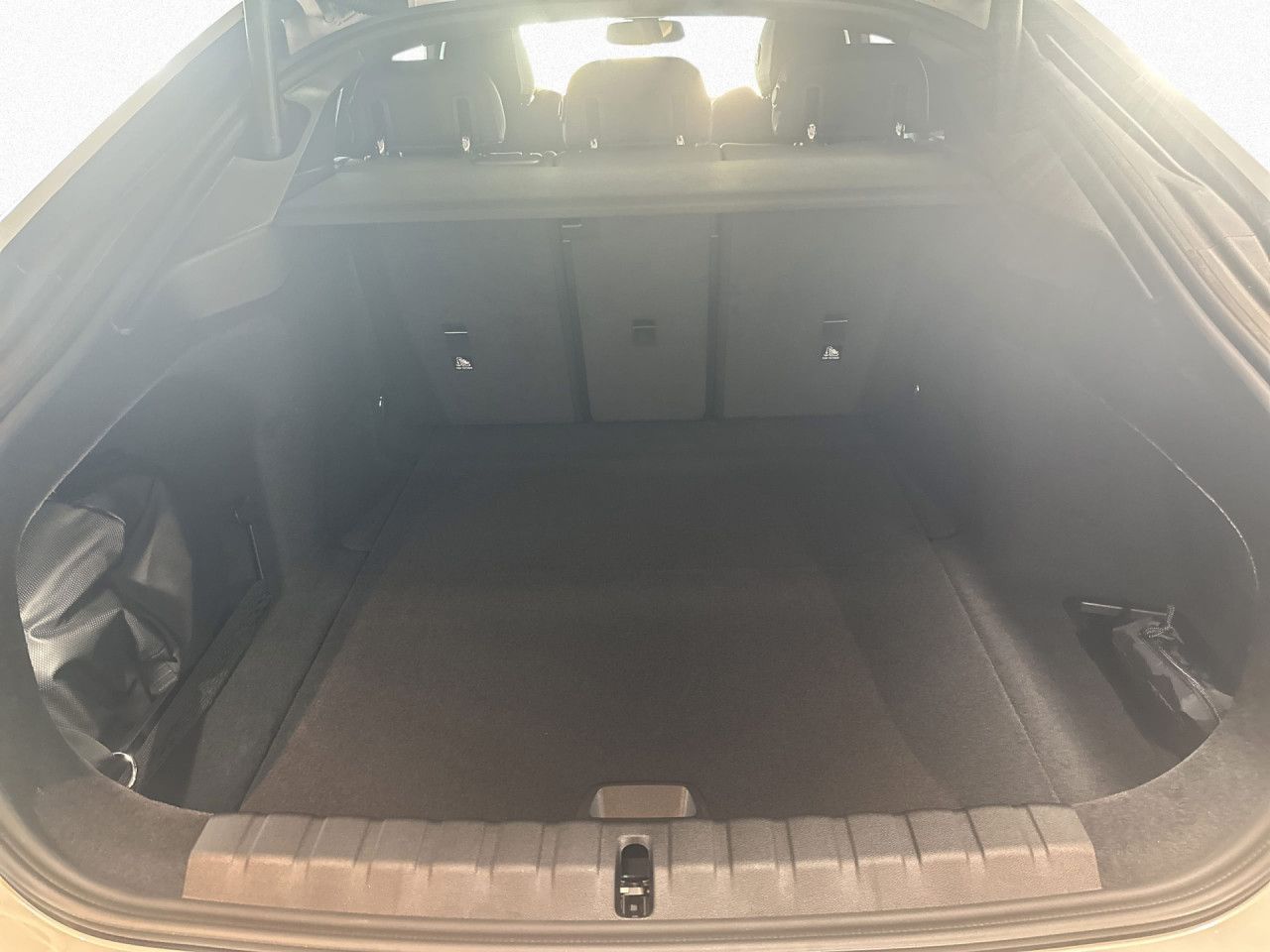 BMW i4 - Bild 18