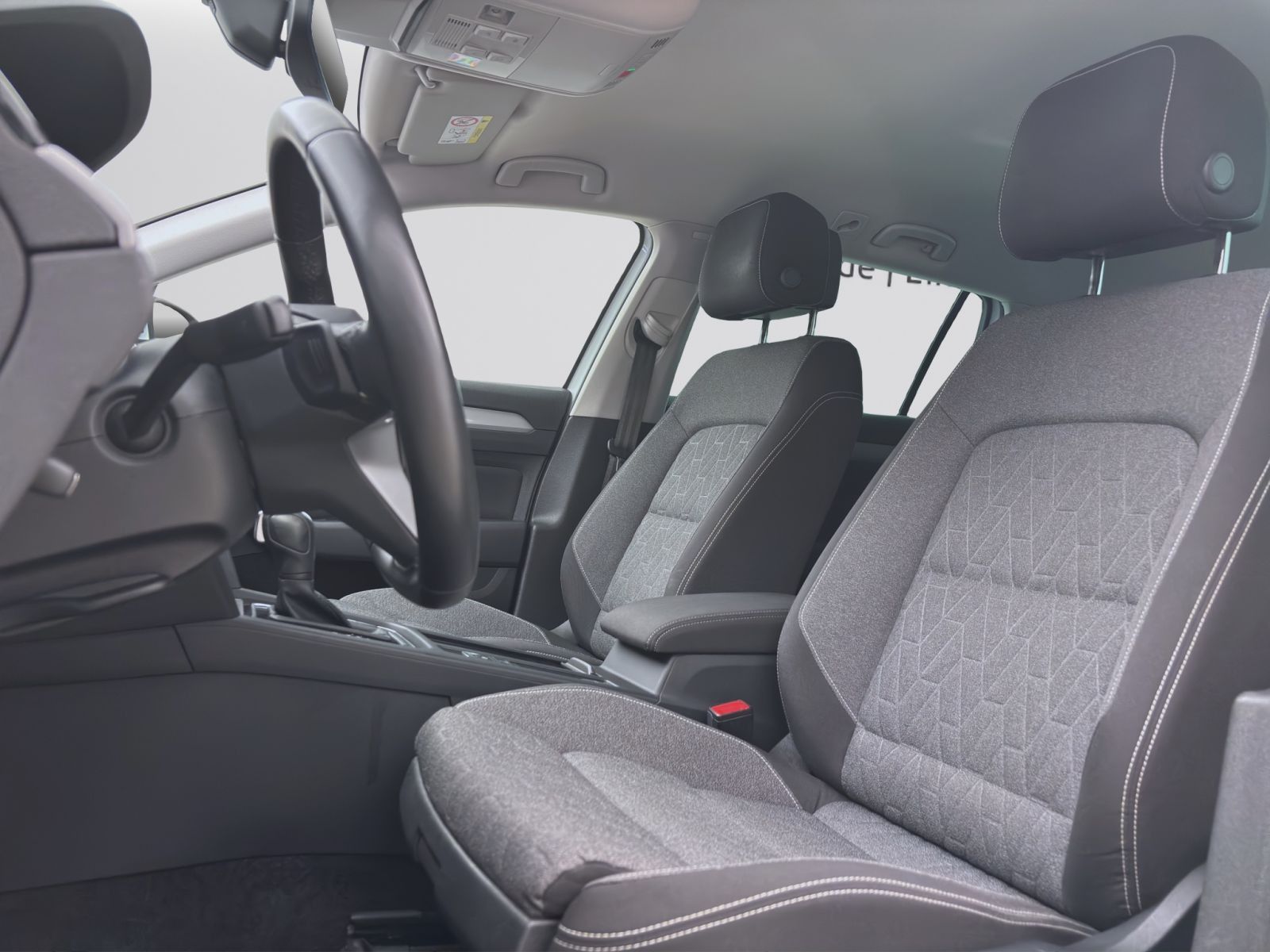 Volkswagen Passat Variant - Bild 10