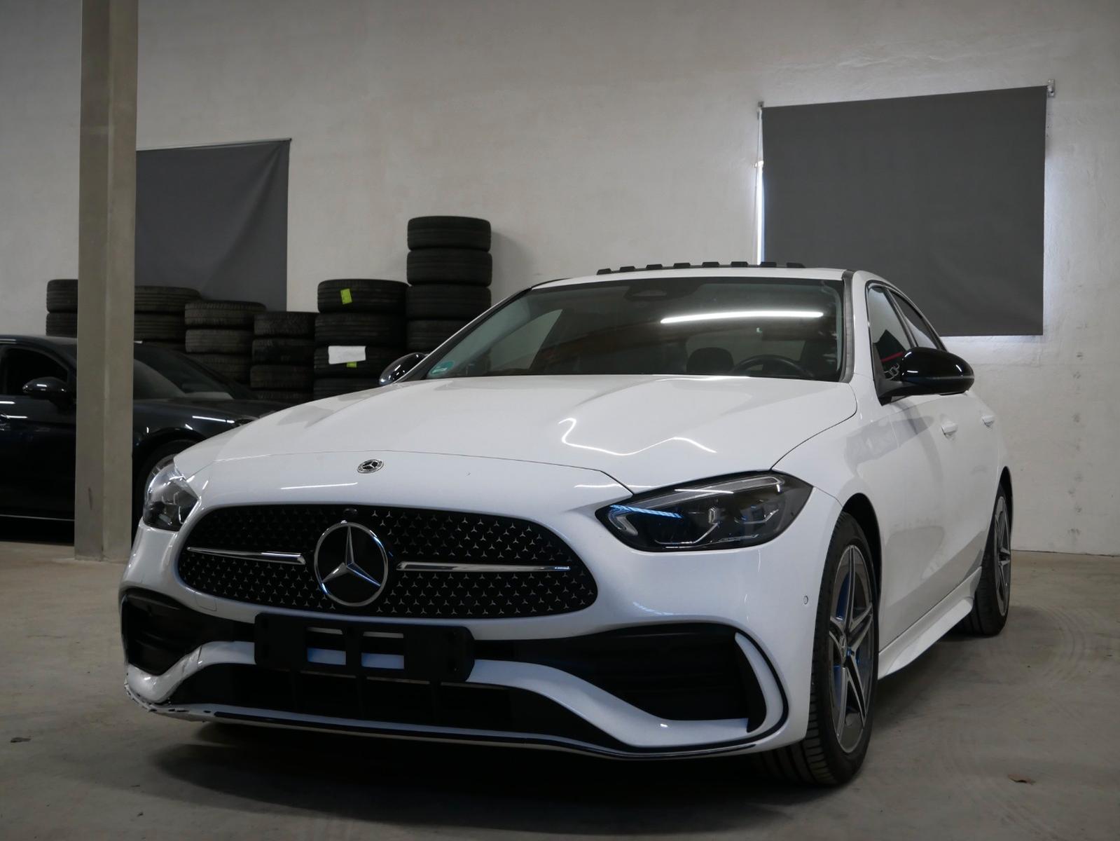 Mercedes-Benz C 200 AMG LINE NIGHT R-KAM TOTW AMBI AHK SPORT